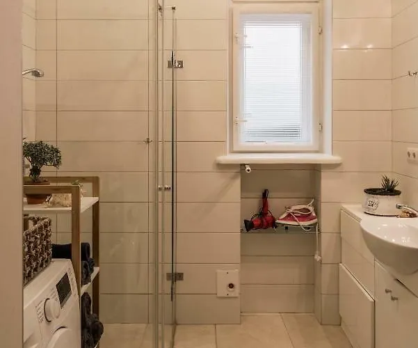 M Terrace Apartment *